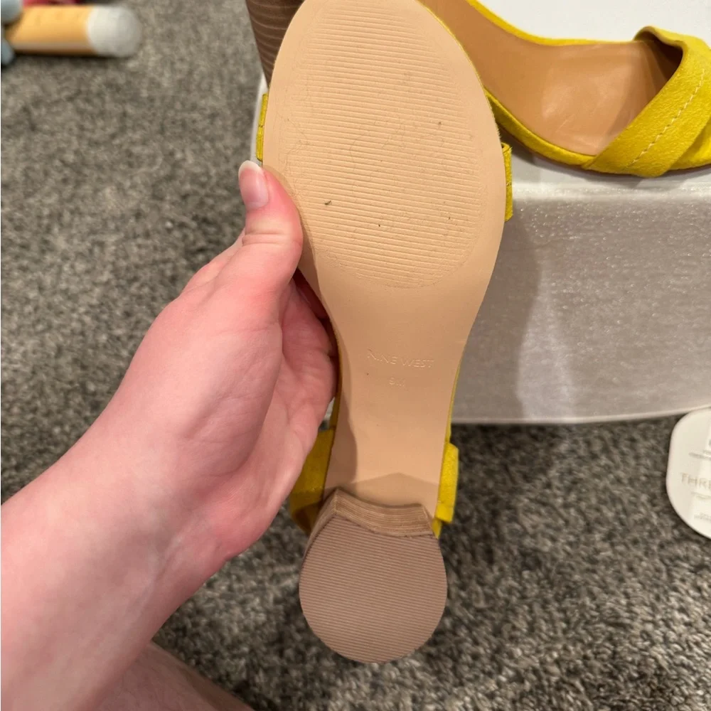 NWOT Nine West Sindie2 Yellow Velvet Heeled Sandals - Picture 6 of 6